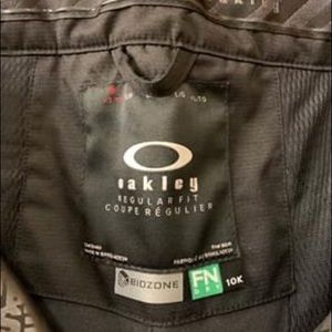 Women’s size xs Oakley snowpants
